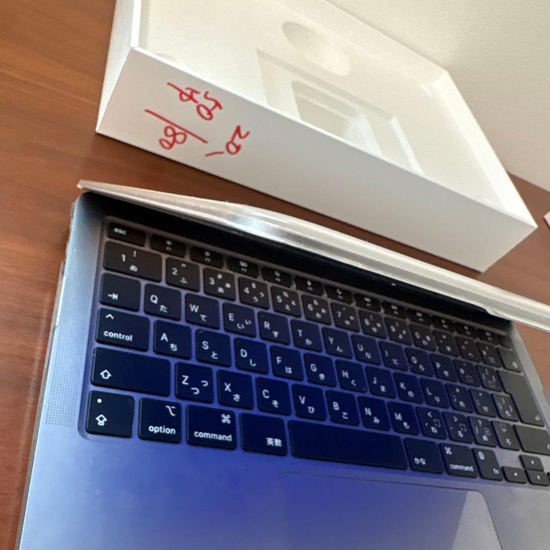 MacBook Air M1 2020 13インチ 8GB/256GB