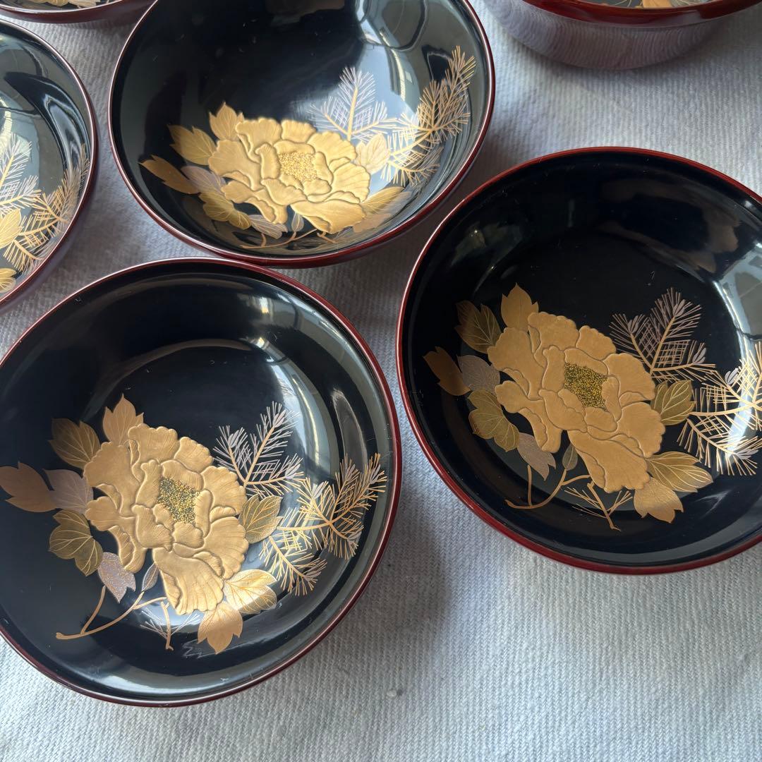 時代　溜塗漆に豪華絢爛、美しい牡丹蒔絵お椀5点　（検輪島塗蒔絵椀雑煮椀