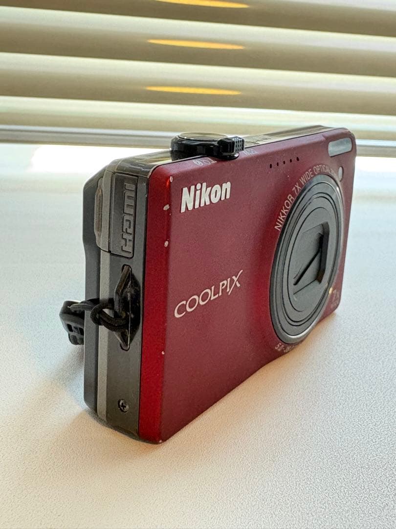 デジタルカメラ Nikon COOLPIX S6000
