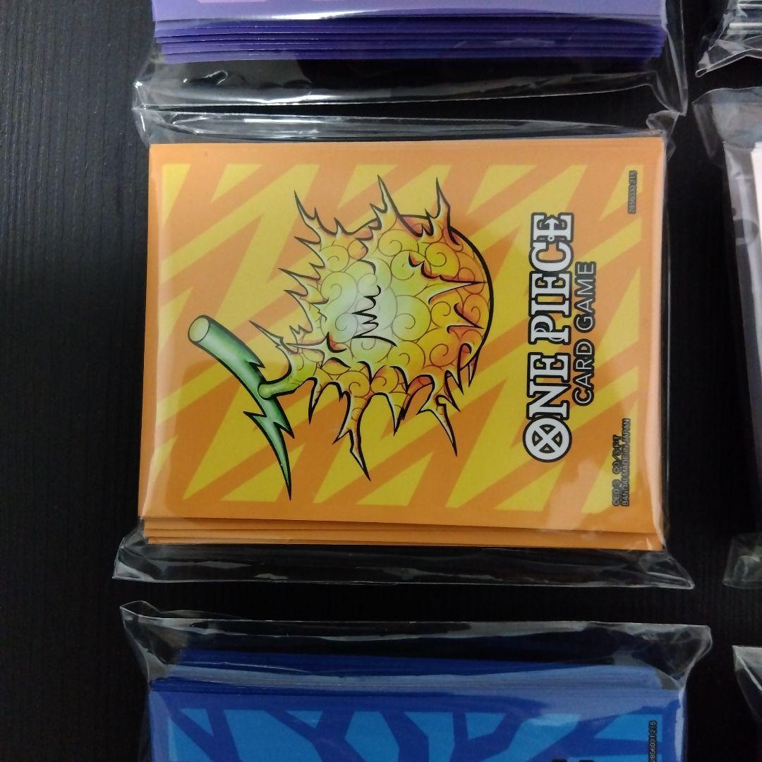 新品未使用　ワンピースカード　スリーブ