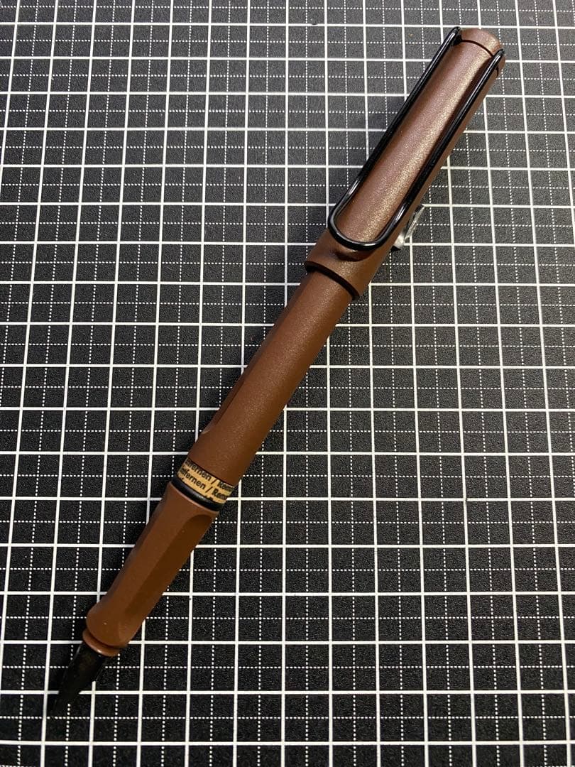 LAMY Safari LINE FRIENDS 万年筆　字幅EF