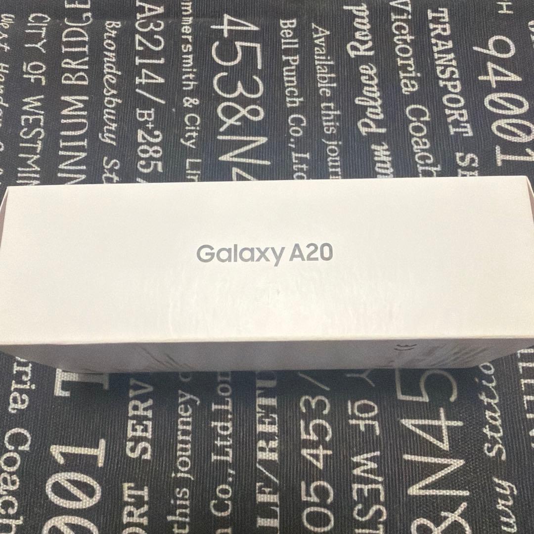 「未使用 Galaxy A20 SC-02M ホワイト docomo 箱あり」