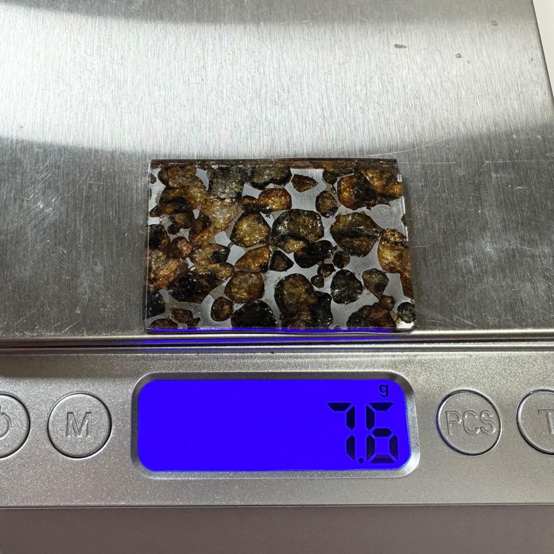 メ*4様 セリコ　パラサイト隕石　高品質　スライス標本　7.6g メテオライト