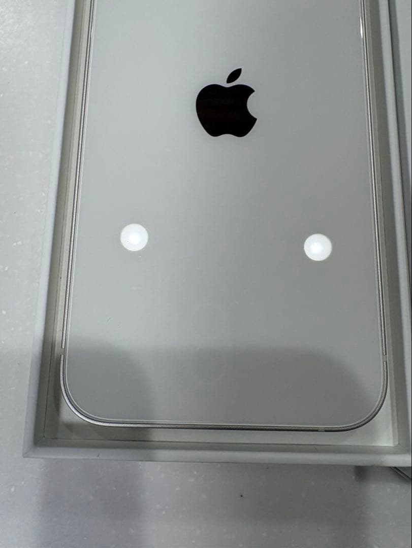 iPhone 13 ホワイト 128GB 本体　美品
