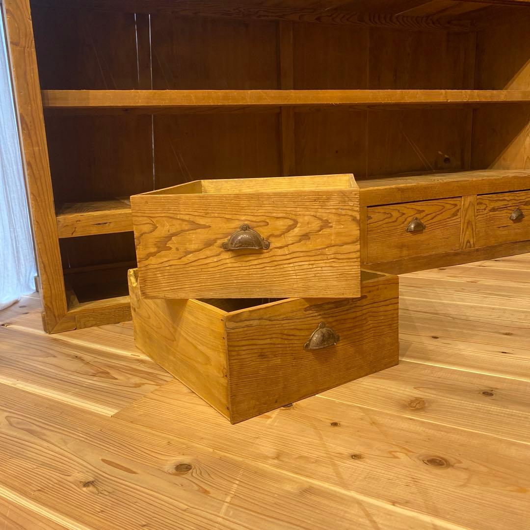 水屋箪笥　キッチン収納　食器棚　収納棚　店舗什器　古家具　水屋家具　引き出し