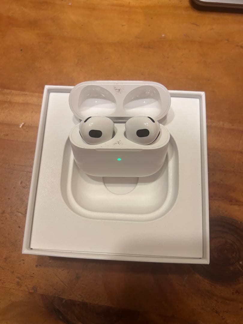 Apple AirPods 本体 ホワイト