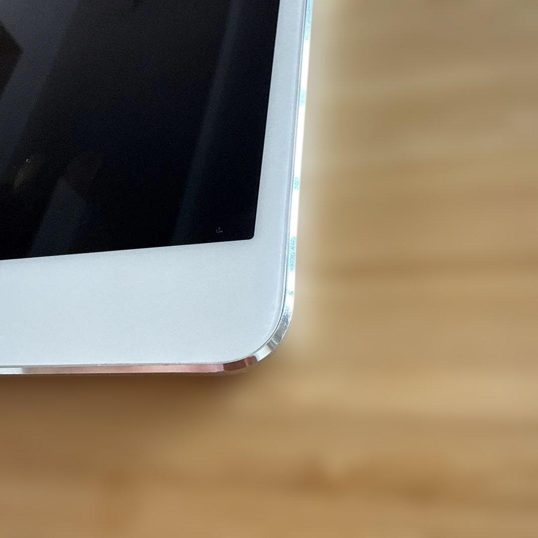 iPad mini4 64GB A1538 シルバー本体のみ