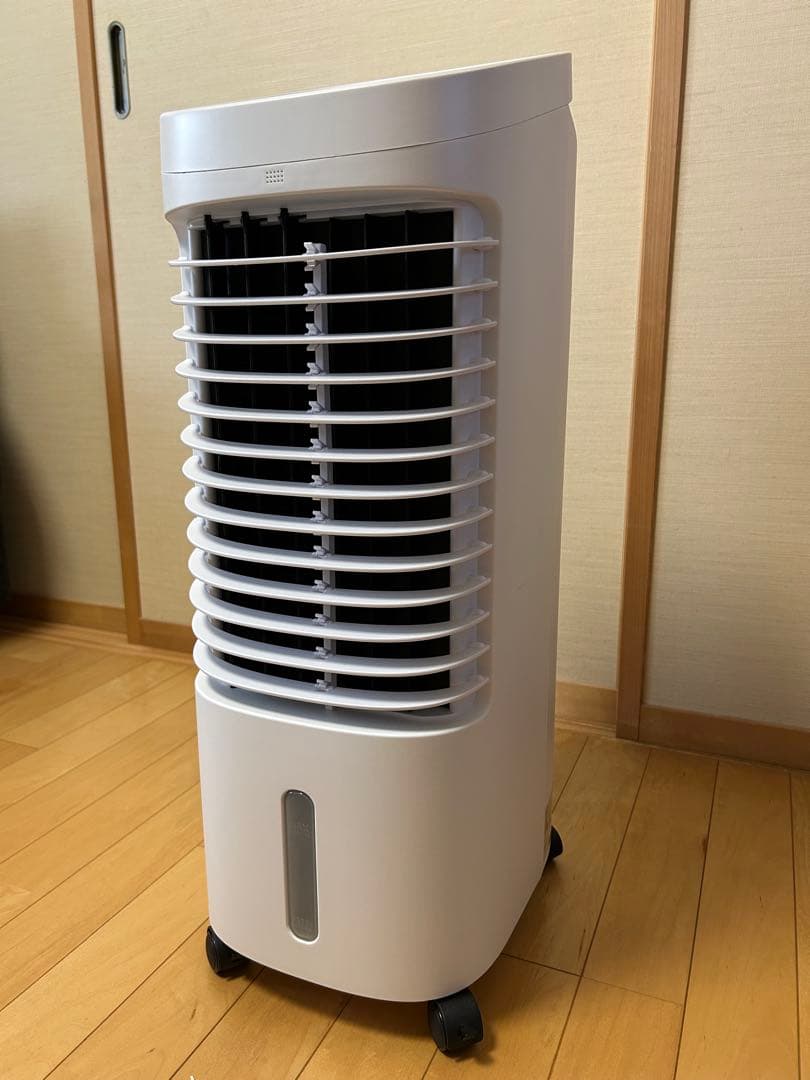 スリーアップ(株)温冷風扇.ヒート&クール HC-T2434　2024年製