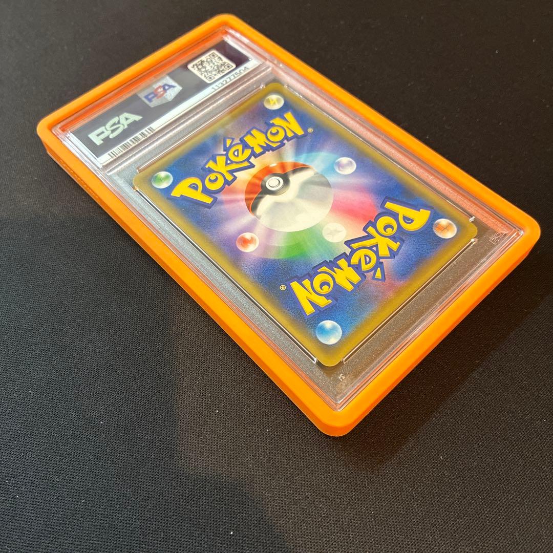 【PSA8】シブヤのピカチュウ ポケモンセンターシブヤ オープン記念 PROMO