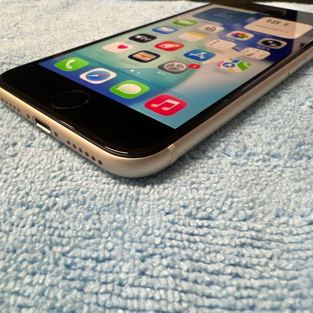 Apple iPhone SE3 第3世代 128GB SIMフリー