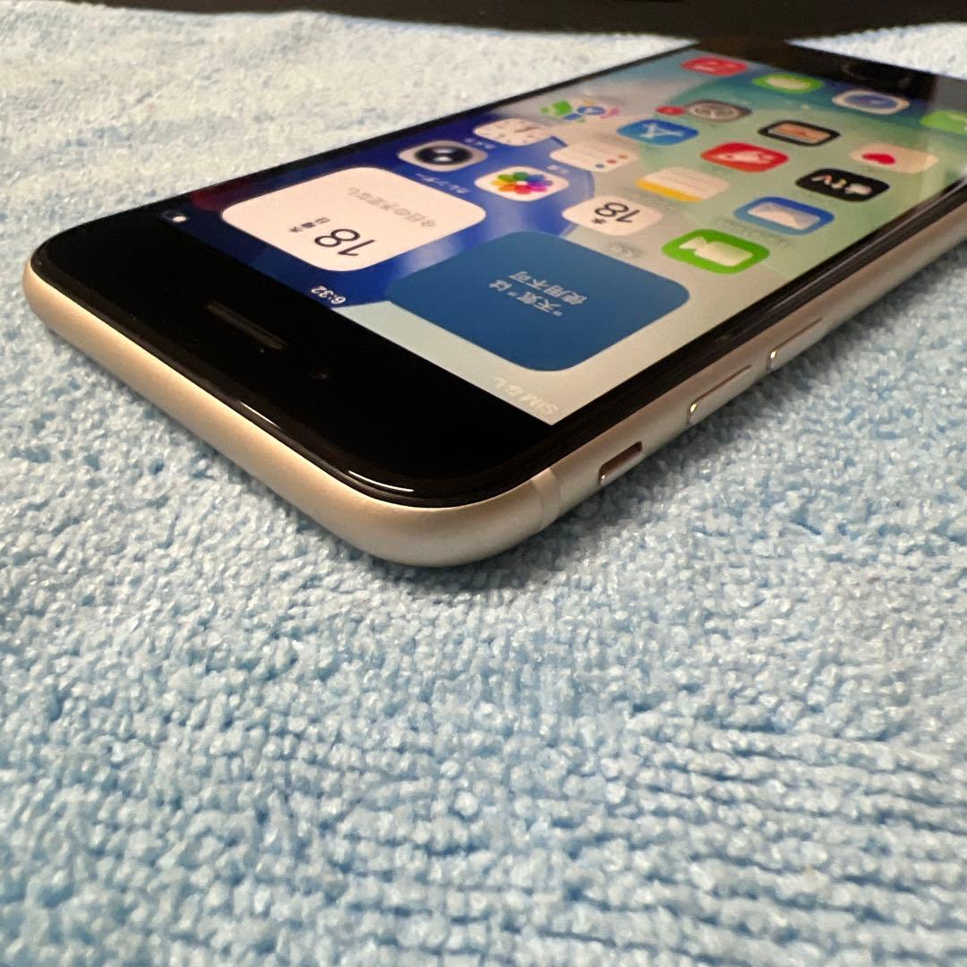 Apple iPhone SE3 第3世代 128GB SIMフリー