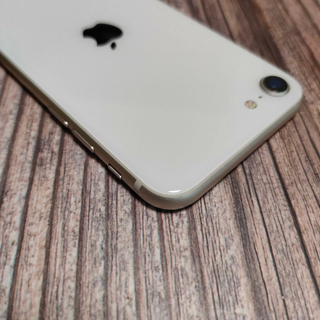 iPhone SE 第3世代 64GB バッテリー91% 美品