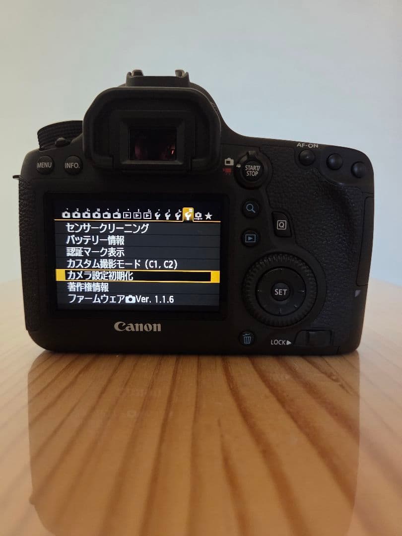 美品 Canon キャノン EOS 6D 付属品充実 シャッター 約5812回