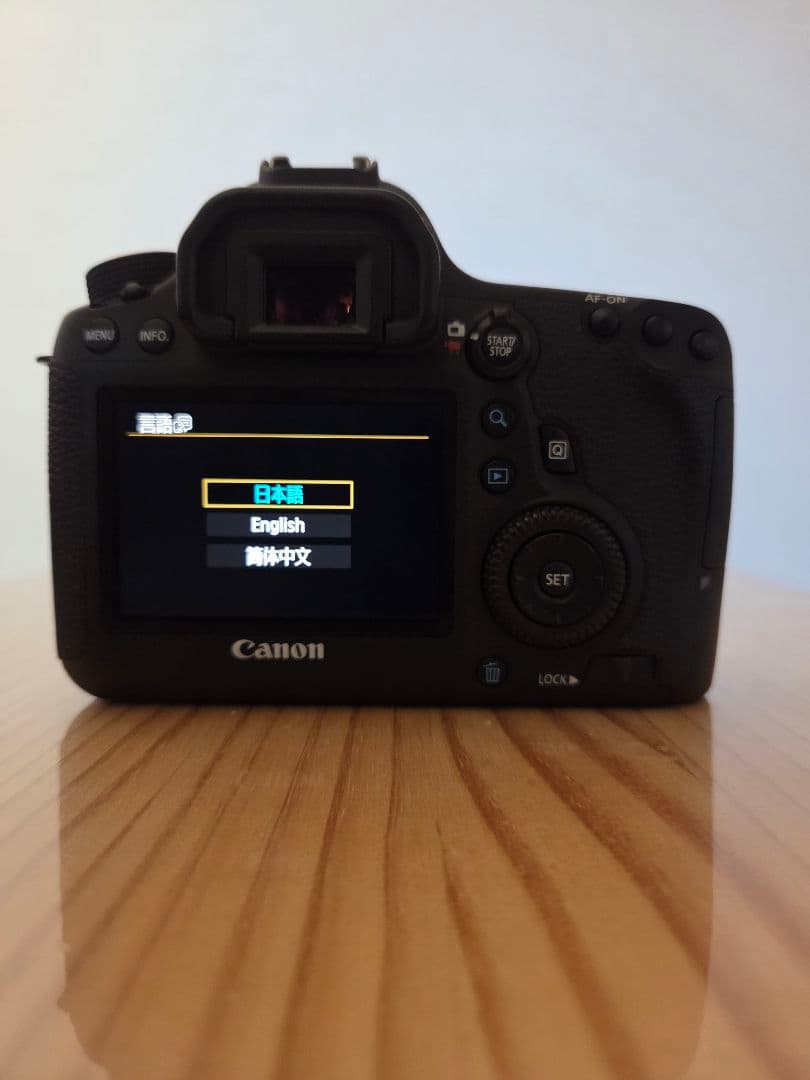 美品 Canon キャノン EOS 6D 付属品充実 シャッター 約5812回