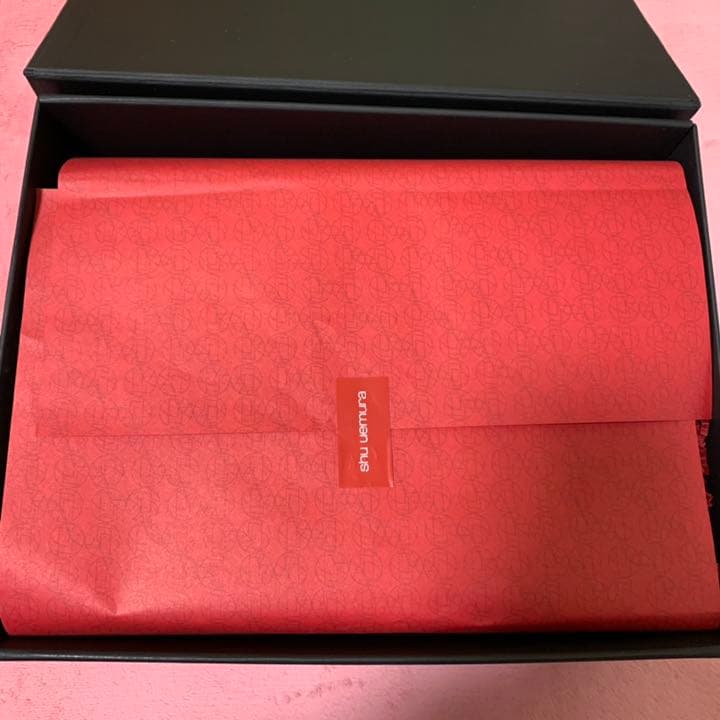 【未使用】シュウウエムラ BOX・ポーチ・試供品付 ボタニカルクレンジングオイル