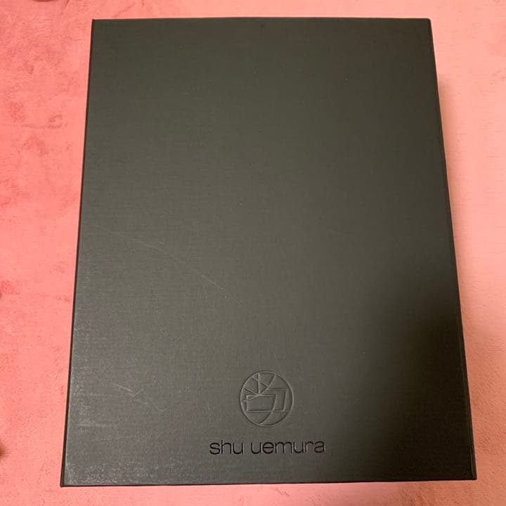 【未使用】シュウウエムラ BOX・ポーチ・試供品付 ボタニカルクレンジングオイル