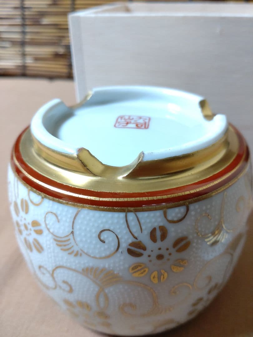 C)九谷焼 仙守 白粒/鉄仙/金彩唐草 香炉 共箱 茶道具 香道具 置物