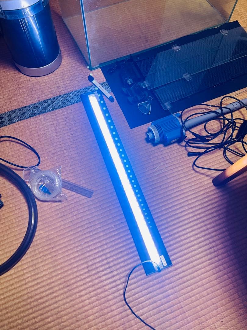 Đ*i様 ガラス水槽 約60cm GEXフィルター付き