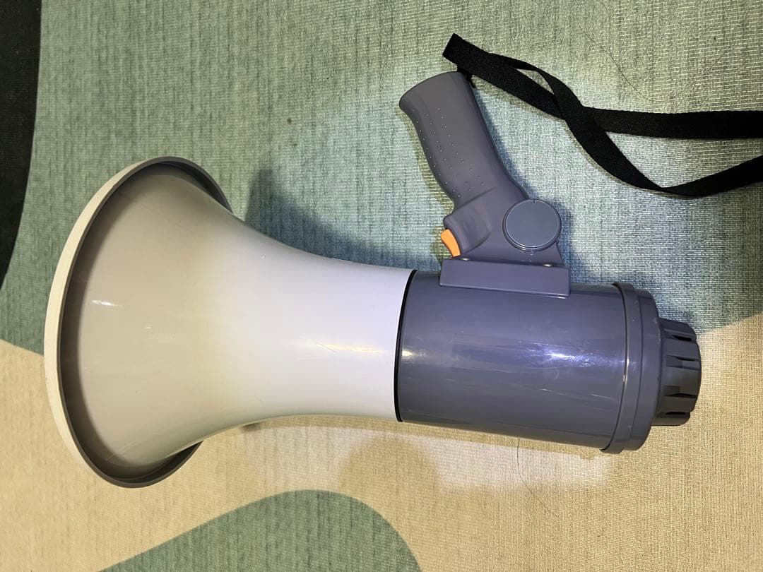 TOA 防滴メガホン15W ER1115 中古品