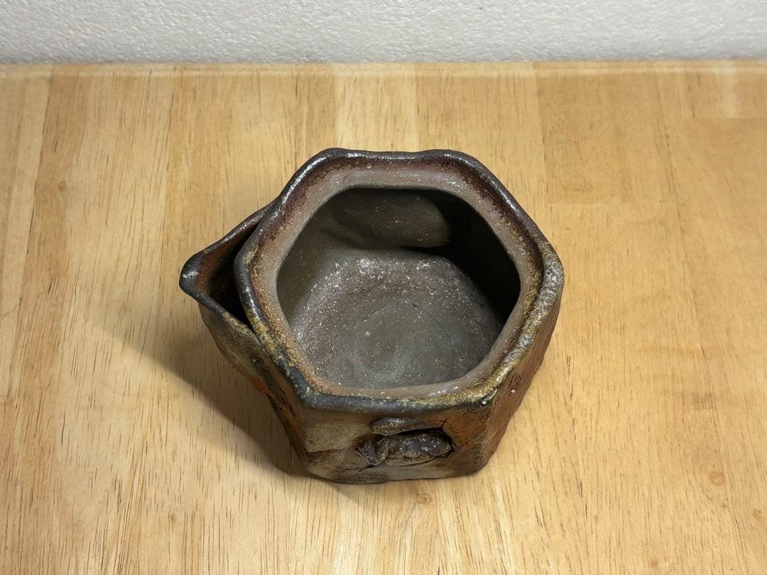 127. 備前焼 宝瓶 登り窯 カニとタニシ 貝6角 手びねり 急須