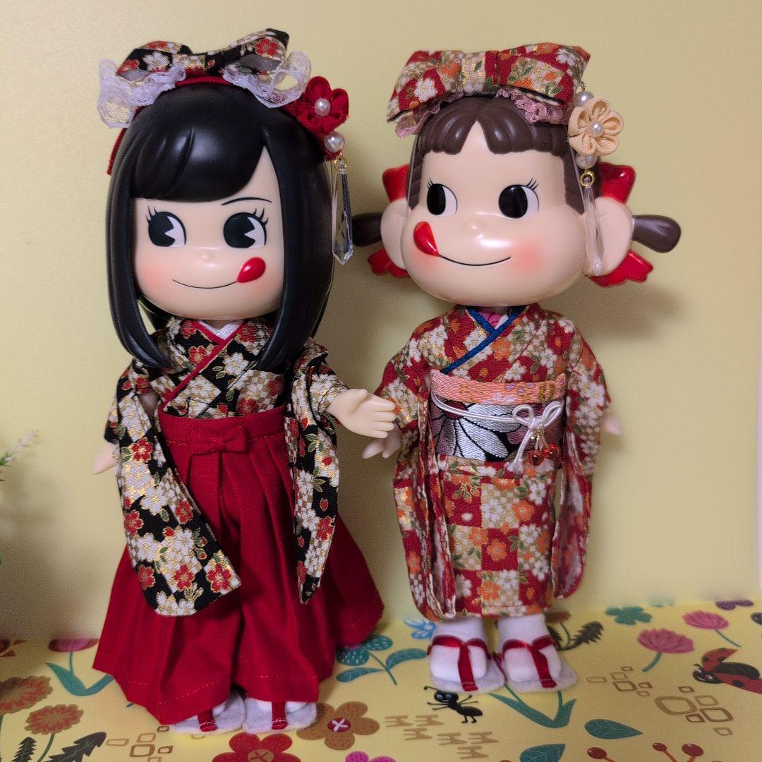 ペコちゃん人形　あっちゃん人形　着物　袴　２体セット