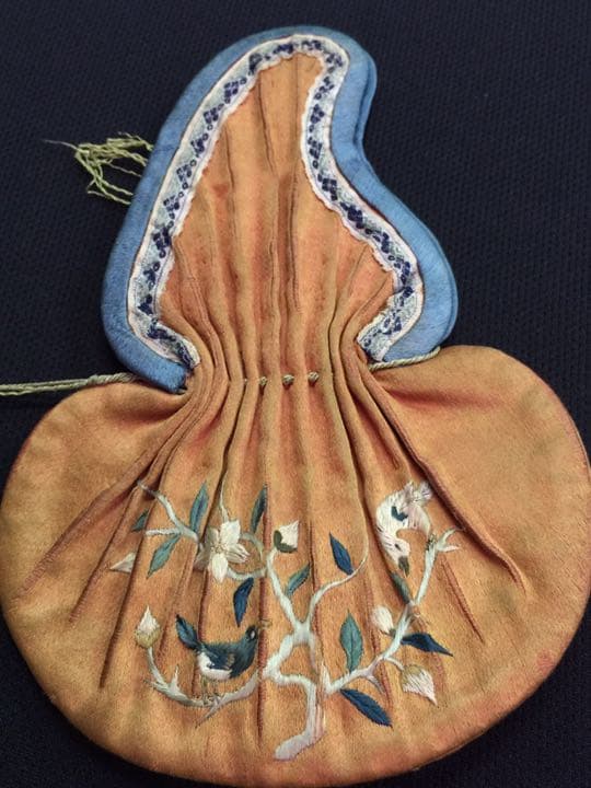 瓢箪型  刺繍香草入り  時代物  清時代 中国古玩