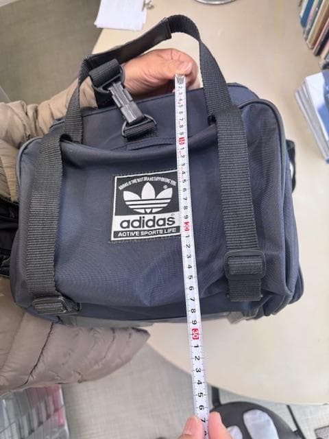 adidas大容量ボストンバックキャスター付き紺色