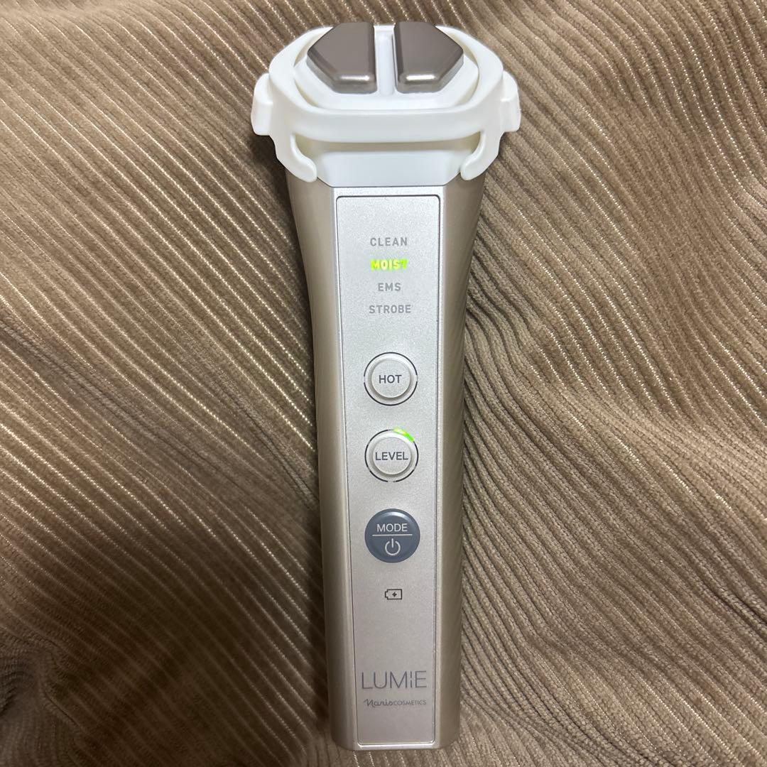 ナリス　ルクエ　LUMIE EMS美顔器 温熱機能付き