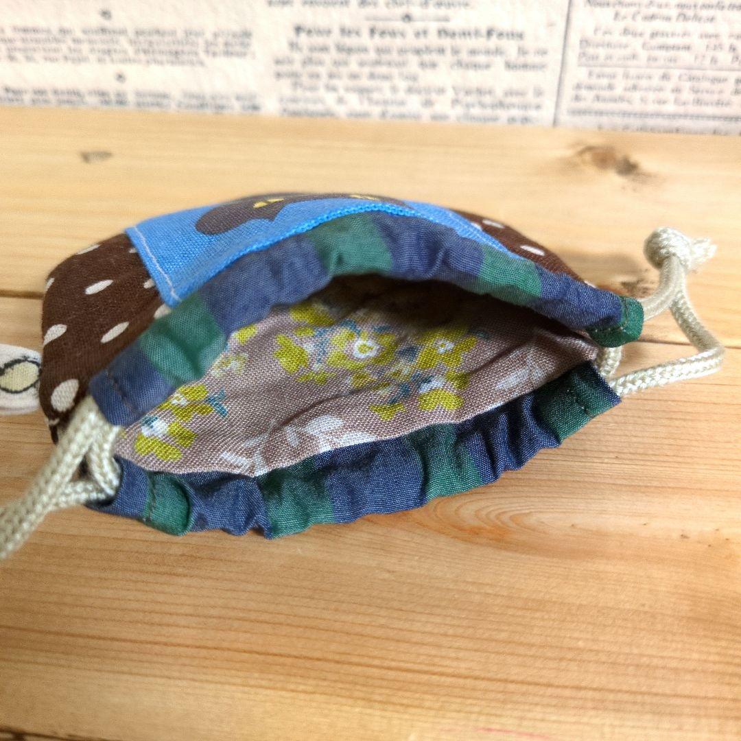 ハンドメイド　まるいミニ巾着 (ネコ　ブルー　水玉　花柄)
