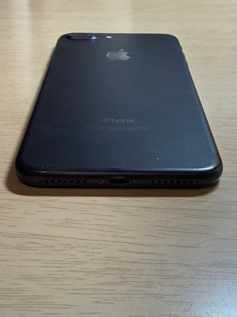 スマートフォン本体 iPhone7 plus 32GB
