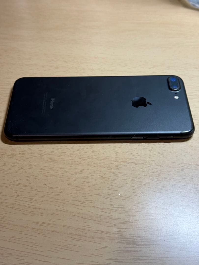スマートフォン本体 iPhone7 plus 32GB