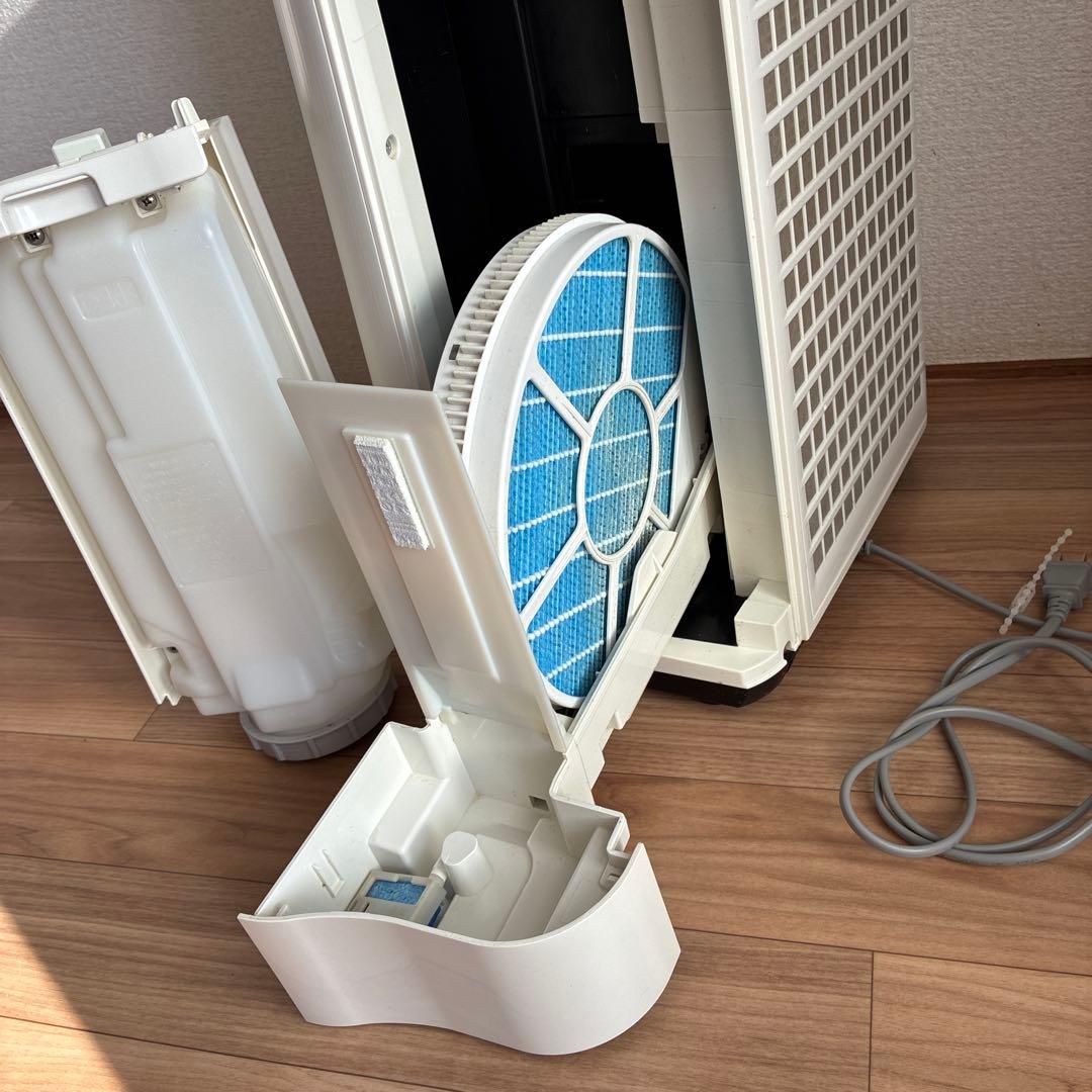【即購入可】SHARP シャープ 空気清浄機 KC-G40-W 2019年製 白