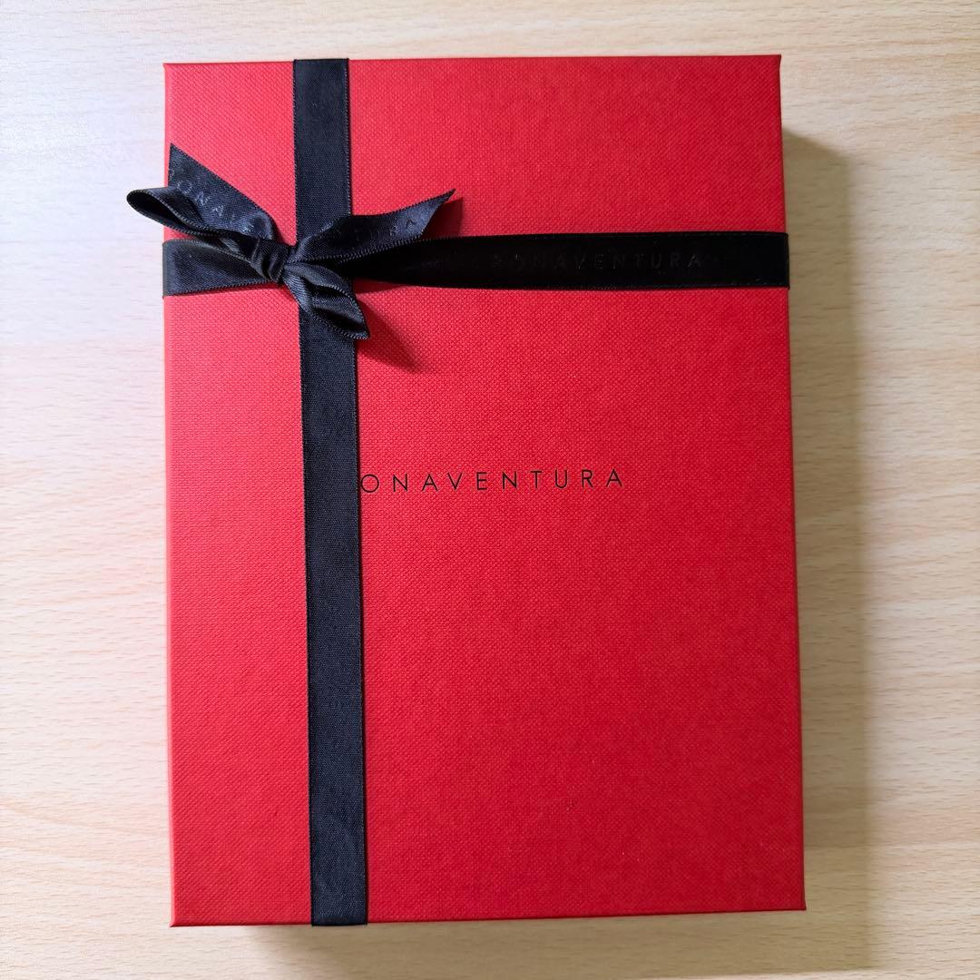 BONAVENTURA ストラップ付き アイグラスケース シュリンクレザー