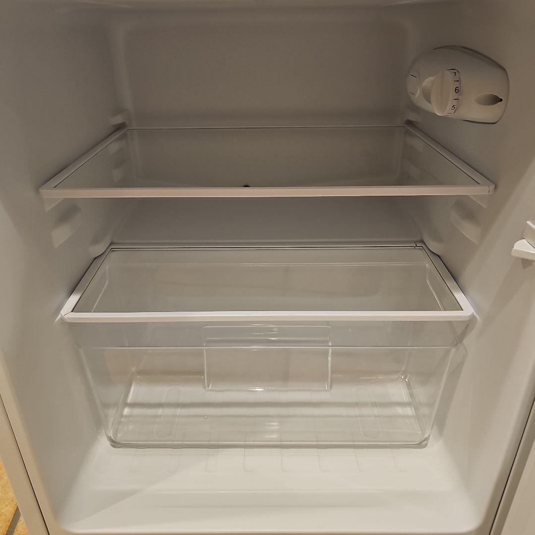fif、全国一律送料無料！2020年製！キレイです✨️冷蔵庫90L