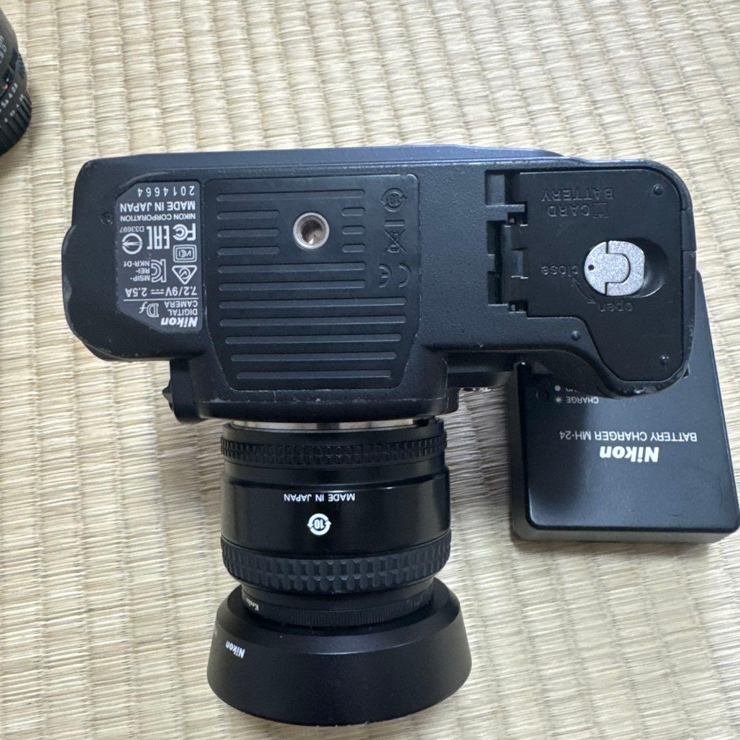 Nikon Df ブラック　レンズ三本セット ショット数30271回