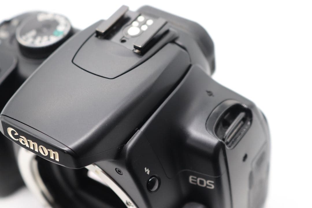 【Canon EOS Kiss Digital X ダブルレンズセット】