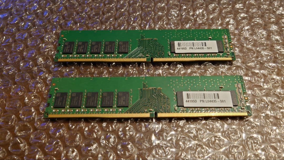 Skhynix DDR4 2666 16GB メモリ
