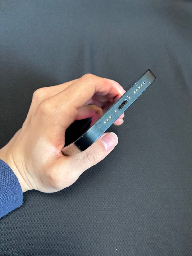 iPhone 13 ミッドナイト 128GB 端末初期化済み 中古
