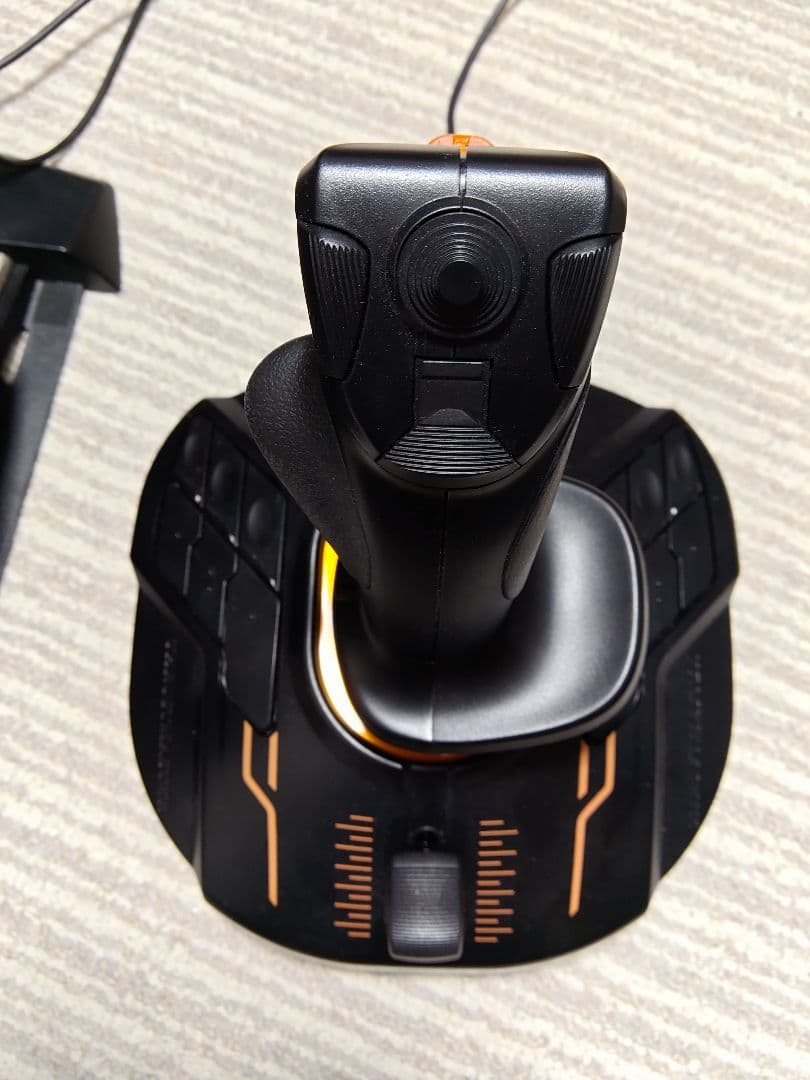PC用ゲームコントローラー・コンバーター Thrustmaster T.16000M