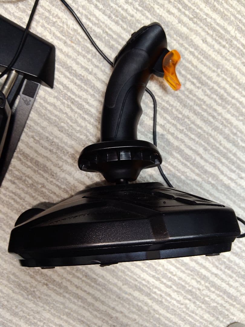 PC用ゲームコントローラー・コンバーター Thrustmaster T.16000M