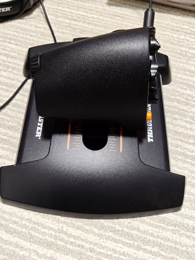 PC用ゲームコントローラー・コンバーター Thrustmaster T.16000M