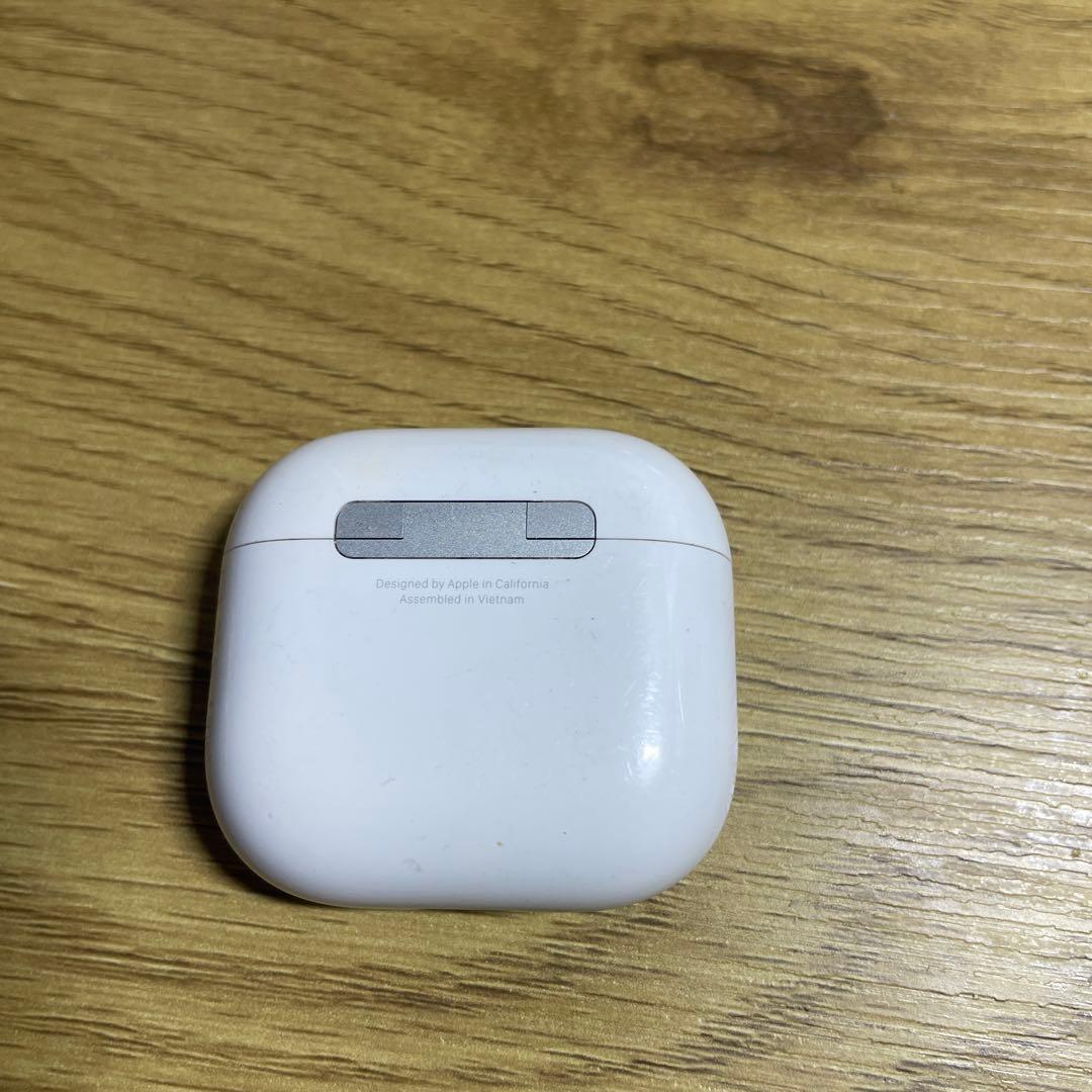 Apple Airpods 第4世代　A3059 受電ケース