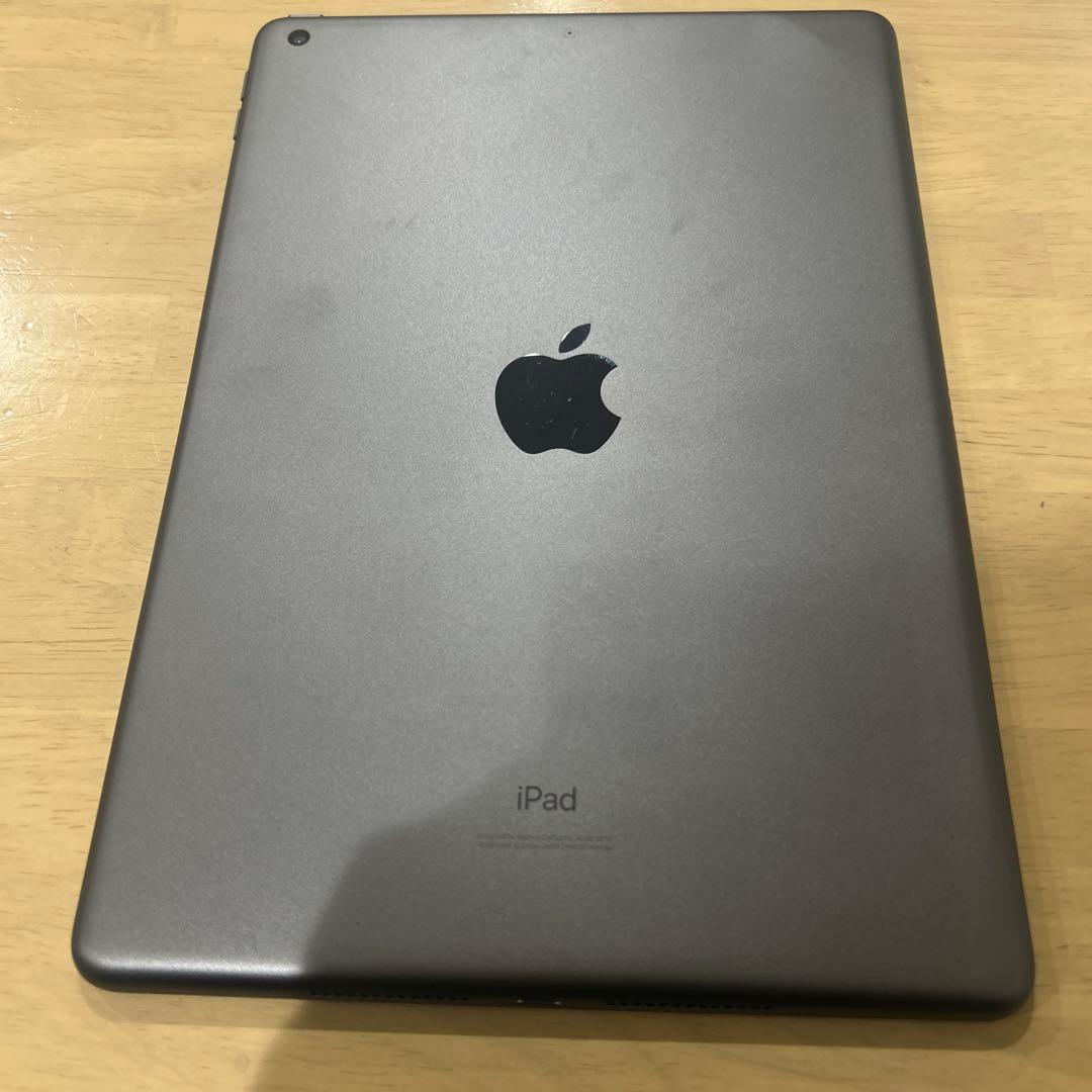 ④iPad 第7世代 MW752J/A バッテリー61％ 32gb OS更新済