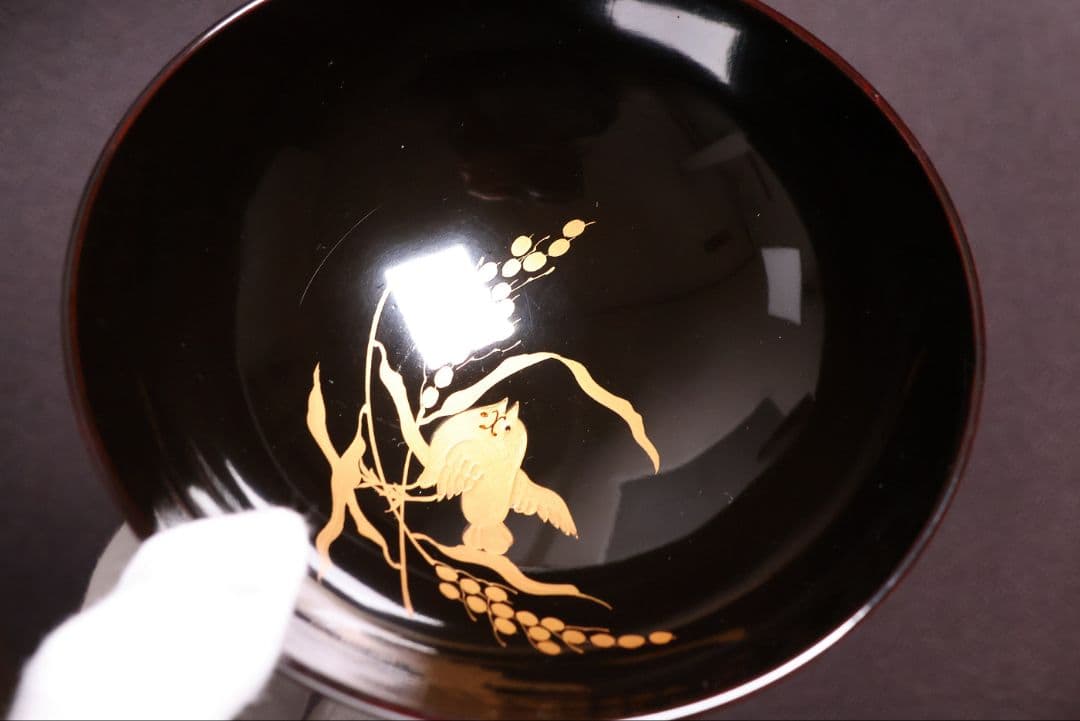 【MB288】天然木漆塗 親子雀と稲穂金蒔絵 黒椀 二客 大正昭和 漆芸 漆器