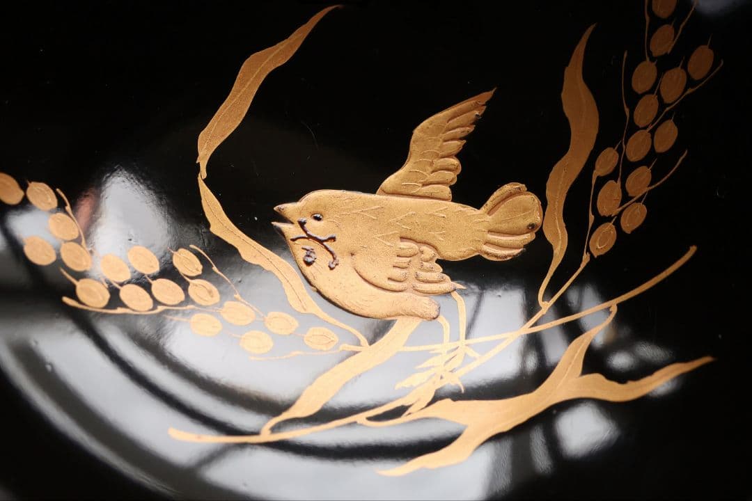 【MB288】天然木漆塗 親子雀と稲穂金蒔絵 黒椀 二客 大正昭和 漆芸 漆器