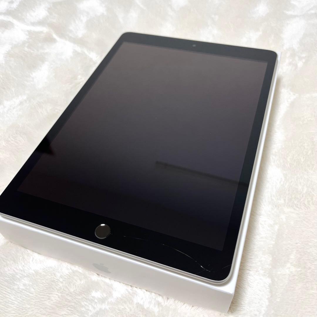 iPad 第9世代 64GB Wi-Fi Cellular モデル silver