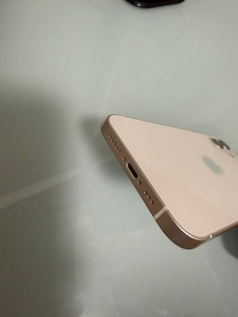 Apple iPhone 12 64GBホワイト 本体