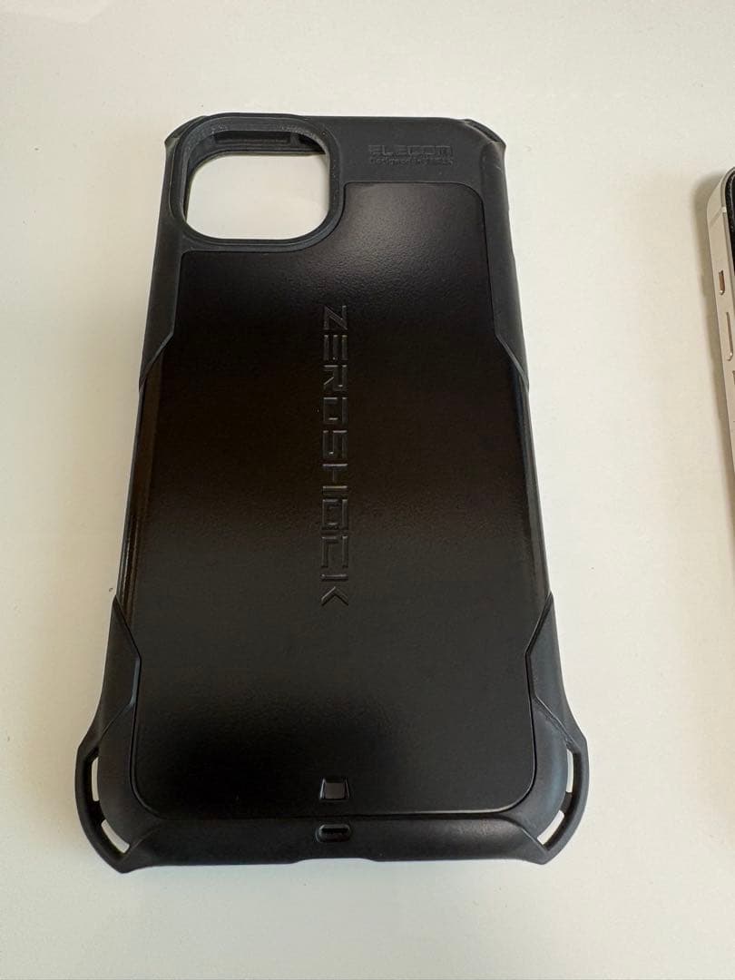 Apple iPhone 13 ホワイト 本体 ケース付き