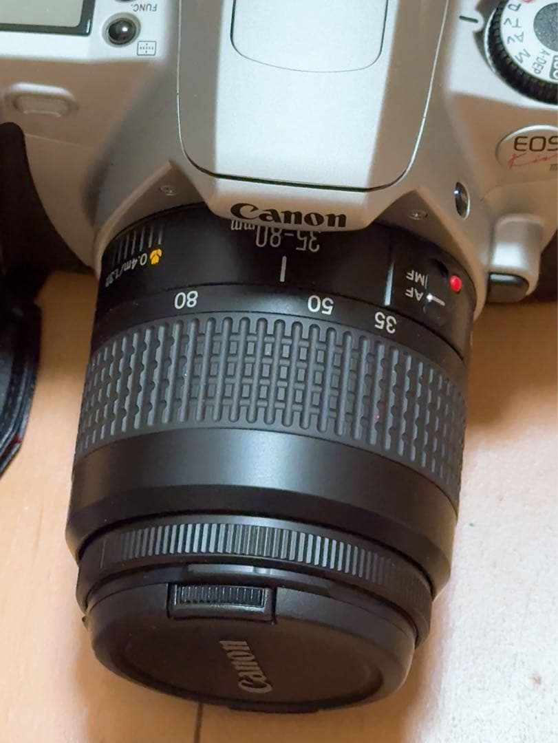 Canon キヤノン製 フィルム一眼レフカメラ「EOS Kiss」