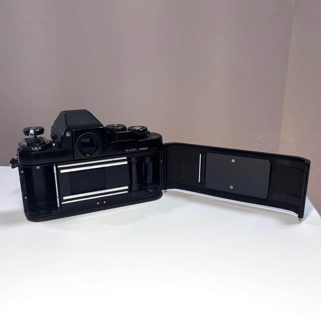 一眼レフカメラニコン Nikon F3 ボディ　アイレベルファインダー